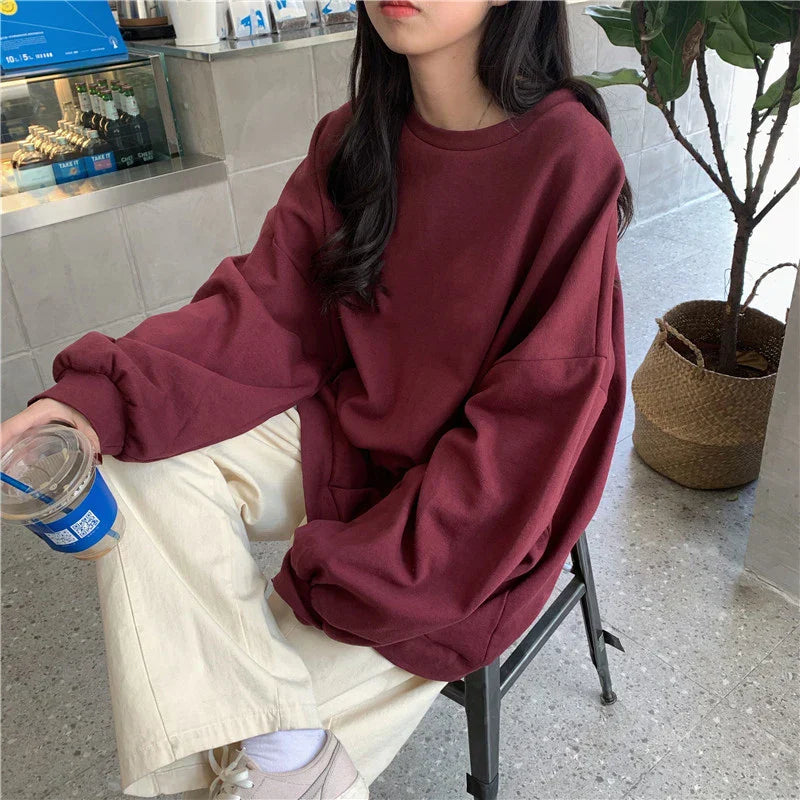 Marilyn - Oversized round neck jumper for women