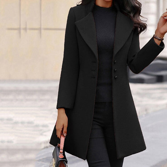 Gail Sleek Buttoned Coat
