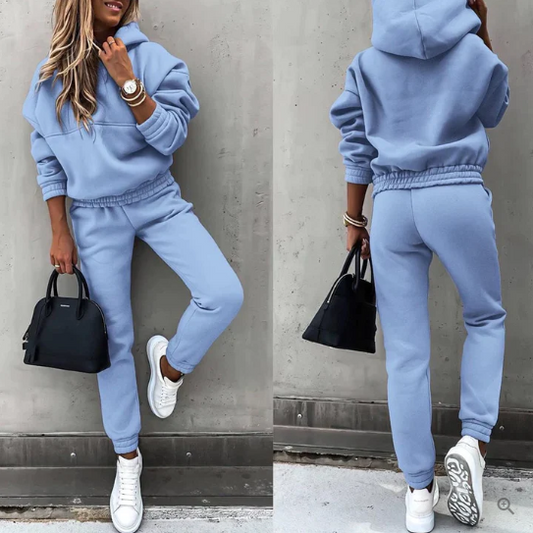 Vikki Stylish Casual Relaxed-Fit Tracksuit