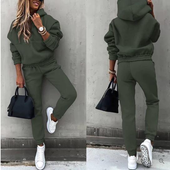 Vikki Stylish Casual Relaxed-Fit Tracksuit